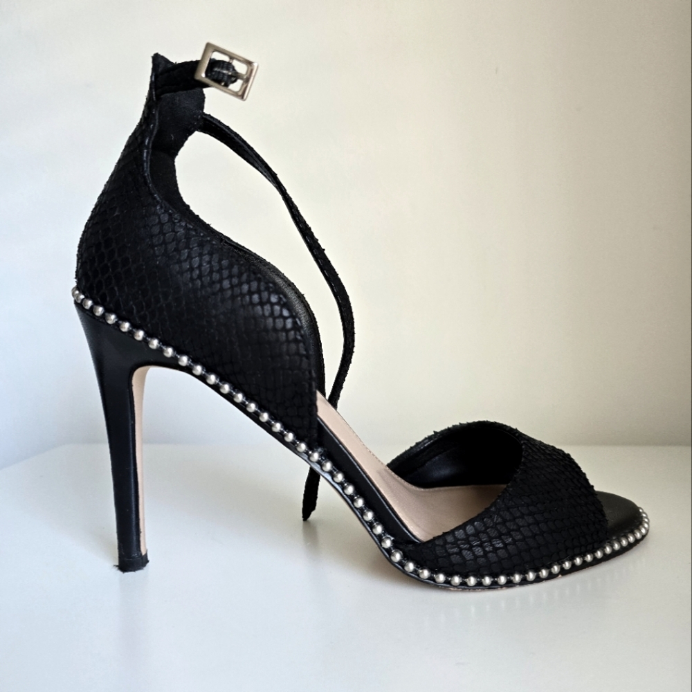 BCBGENERATION Jessika Suede Ankle-Strap Sandals Size 8.5